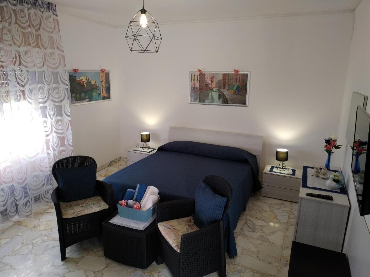 Апартаменти Casa Donna Franca Кастільйоне-ді-Сицилія Екстер'єр фото
